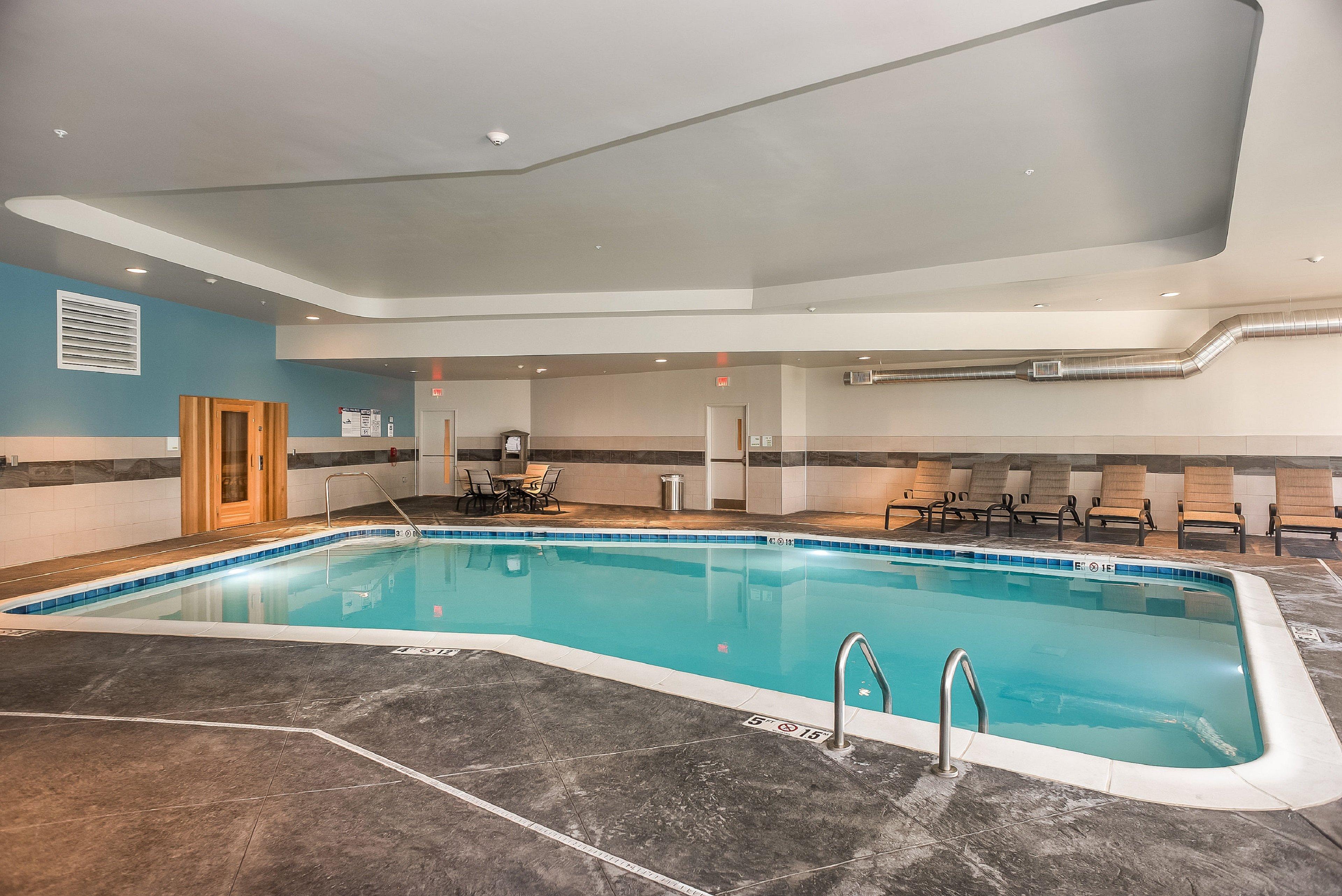 Holiday Inn Hotel & Suites - Joliet Southwest By Ihg Exteriör bild